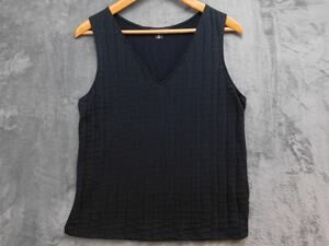 TROUVÉ Tank Womens M Black V-Neck Sleeveless Basic Jersey Pullover Casual